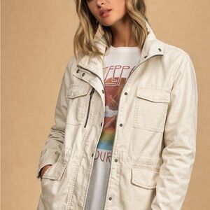 O'Neill Utility Jacket Small
Cream Cargo Military
Lightweight Safari Style